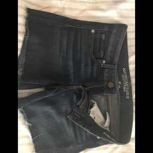 American Eagle short